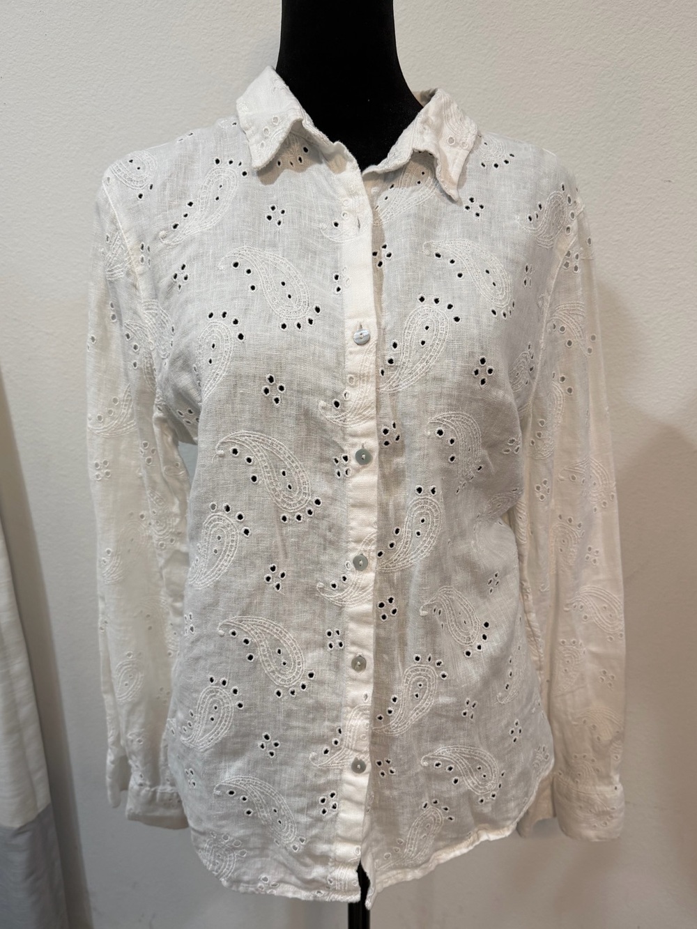 100% Linen Eyelet Button Down Blouse - Joie - Paisley Embroidered Boho Size L